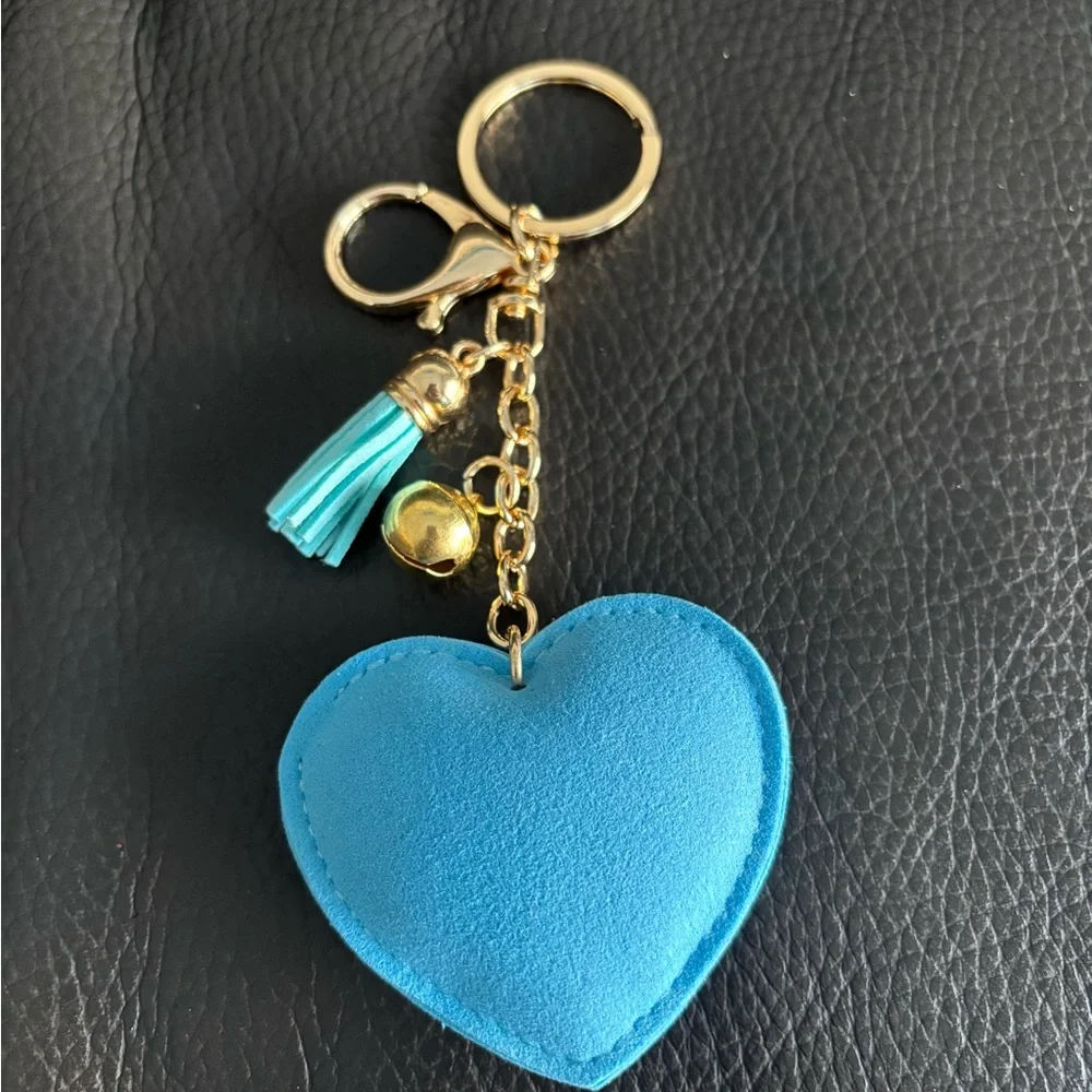 Blue Heart Bag Charm Keychain - Picture 4 of 5